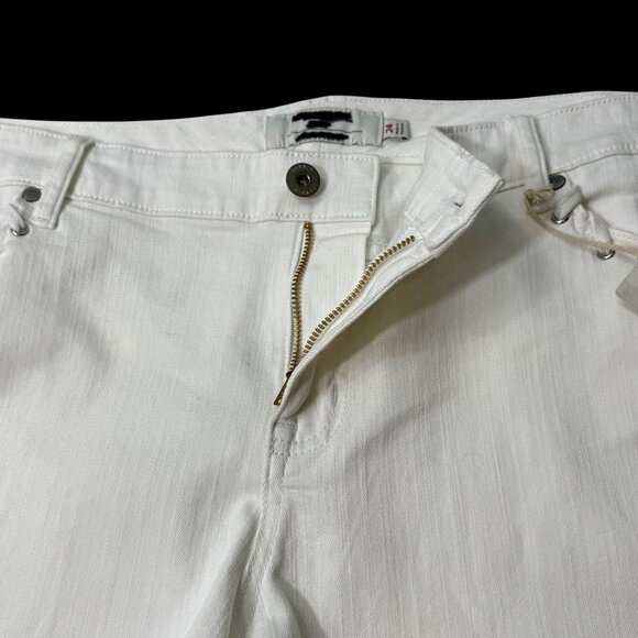 Torrid White Denim Shorts Lace Up Pockets Women’s 24 - Picture 4 of 9